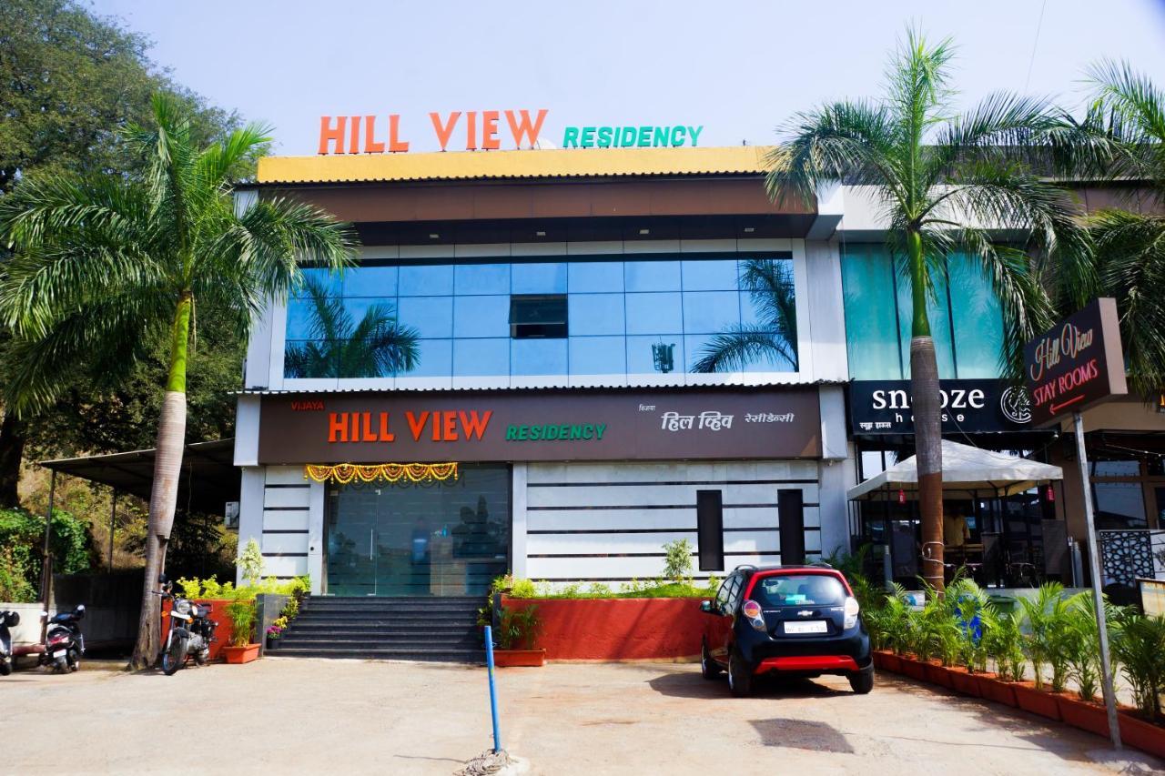 ホテル Vijaya Hill View Residency ナビムンバイ エクステリア 写真