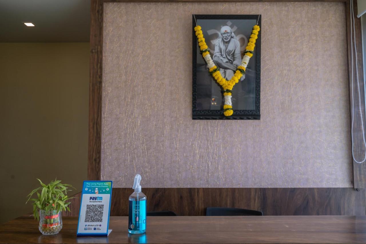 ホテル Vijaya Hill View Residency ナビムンバイ エクステリア 写真